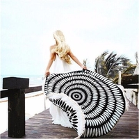 Round Black And White Lines Tassel Beach Towel Shawl Wall Hanging Mat Decor