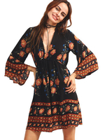 Women Floral Printed Flare Sleeve V-Neck Mini Dresses