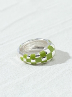 Bague Epaisse à Carreaux