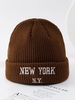 Bonnet avec Broderie Inscription New York