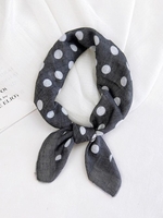 Écharpe Carrée Motif à Pois