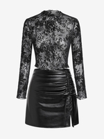 Ensemble de Haut Court Fleuri en Dentelle Transparente à Manches Longues et Mini Jupe à Ourlet en PU Taille unique Noir