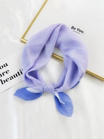 Foulard Carré Simple en Blocs de Couleurs