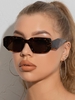 Lunettes de Soleil en Forme Rectangle Irrégulière à Cadre