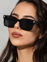 Lunettes de Soleil Surdimensionnées Oversize à Monture Carrée