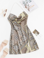 Robe Bohémienne Fourreau avec Fausse Perle à Col Halter S Café
