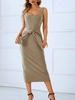 Robe Mi-Longue Côtelée en Tricot à Taille Nouée M Café