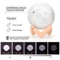 16 couleurs Creative Lune Lampe 3D Lampe lunaire imprimée LED Veilleuse 18cm / 7.1in avec support à télécommande pour enfants filles anniversaire Thanksgiving cadeaux de Noël