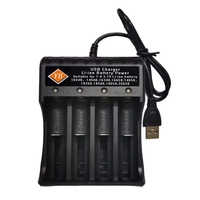 18650 Chargeur USB de batterie 4 emplacements 3.7V Protection contre les surcharges de batterie Li-ion