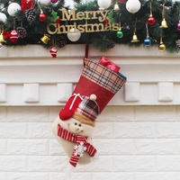 3pcs / set Noël Suspension Bas Noël Santa Snowman Cadeaux De Rennes Bonbons Noël Decoartions Ornements