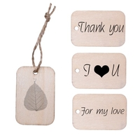 50PCS Pièces de bois non finies Trace de bois en forme de rectangle avec trou et pour bricolage Étiquette de mariage Décor Étiquette de pendaison Projet d