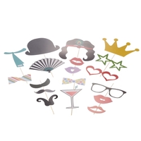 52pcs bricolage colorés Props photo avec un bâton pour la fête de Noël anniversaire de mariage Mustache Chapeau Lunettes Lèvres Décorations Creative