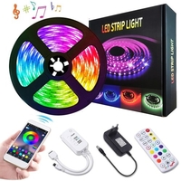 5m / 16.4ft BT Control LED Lights Kit de bande 24 touches IR Remote Control Control Box
