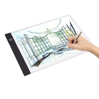 A4 LED Light Pad Tracer 3mm Ultra-Thin Planche à Dessin Copyboard Gradation en continu USB Alimenté pour Artiste Animation Conception Croquis Calligraphie Diamant Peinture Fournitures