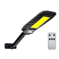 Applique murale en forme de diamant solaire allumant le réverbère IP65 avec contrôleur trois modes d