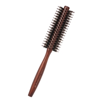 Brosse ronde en nylon de brosse de peigne de brosse de brosse de cheveux de peigne de poignée ronde pour le redressage de cheveux et le curling