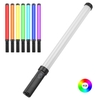 Bâton de baguette de lumière rvb polychrome tenu dans la main,  photographie professionnelle portable,  lumière vidéo,  température bicolore,  3000K-6500K,  luminosité réglable