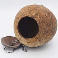 Cabane à oiseaux en noix de coco avec ouverture en coquille de coco pour oiseaux de petite à moyenne maison de nidification pour terrasse en cage avec boucle de suspension