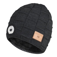 Casquette de musique sans fil BT LED Chapeau illuminé Hommes Femmes Chapeau tricoté à LED chaude avec 3 modes d