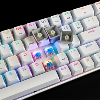 Clavier de rétroéclairage RGB Magic-Refiner MK14 68 touches Panneau métallique Clavier de jeu à touche N inverseur Interrupteur bleu Claviers flottants 18 Effets de lumière Blanc