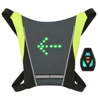 Clignotant à LED Pack de vélo USB Rechargeable Sac à dos réfléchissant Clip de fixation avec télécommande Sac à dos à LED avec indicateur de direction Sac de lumière de sécurité Gilet de sport pour cyclisme Course à pied Marche Jogging