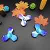 Colorant Durable Spinner EDC Tri Hand Toy Anti-Anxiety Spins Ultra Fast Portable Fidget Travail pour le temps de tuer soulage le stress et la détente
