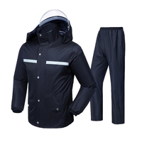 Combinaison de pluie imperméable pour hommes avec bande réfléchissante Veste imperméable Combinaison de pantalon Imperméable Coupe-vent à capuche Combinaison de pluie pour la pêche Campimg Activité de plein air