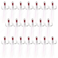 Crochets de pêche 10pcs Feather Hooks avec plume lumineuse