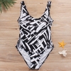 Femmes sexy grande taille maillot de bain une pièce contraste couleur rayures monokini maillot de bain maillot de bain bleu / noir / vert clair