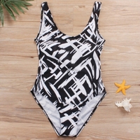 Femmes sexy grande taille maillot de bain une pièce contraste couleur rayures monokini maillot de bain maillot de bain bleu / noir / vert clair
