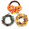 Guirlande de noël avec citrouille feuilles d