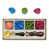 Kit de cire à cacheter vintage 3 couleurs perles de cire à cacheter cire sceau timbre cire cuillère bougie avec boîte-cadeau exquise pour enveloppes lettres cartes invitations de mariage scellage décoration bricolage artisanat