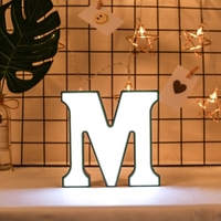 Lampe blanche en forme de lettre Home Club Décoration de mariage en salle