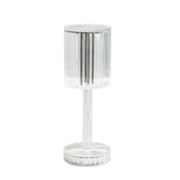 Lampe de table en cristal moderne Veilleuse romantique Toucher Contrôle Acrylique Portable Décoratif Lampe de chevet élégante pour chambre salon salle d