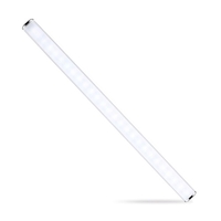Le miroir de LED allume la lumière de vanité rechargeable portative sans fil 3 lumière de maquillage de commande tactile de luminosité pour le dressing de salle de bains