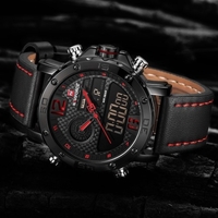 Les hommes regardent la montre-bracelet décontractée de sports d