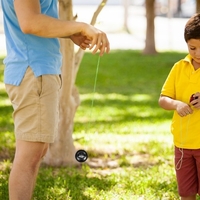 LESHARE Aluminium Yoyo Ball compétitif Yo Yo avec des cordes de roulement et gant