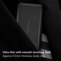MAXCO MR8000C Power Bank 8000mAh Chargeur portable Chargeur de sauvegarde ultra-compact Sortie 2.4A Remplacement de charge haute vitesse pour iPhone iPad Samsung Galaxy et plus