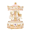 Mini carrousel Clockwork Castle dans la boîte à musique ciel coloré LED