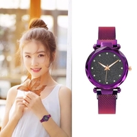 Mode féminine brillante nuit étoilée montre dame simple montre-bracelet à quartz en métal exquise