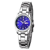 Montre à quartz avec bracelet en acier inoxydable Montre-bracelet de mode Affichage lumineux 3ATM Montres habillées pour femmes