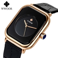 Montre à quartz pour femme avec bande de cuir Fashion Rectangle Montre-bracelet à quartz pour femme