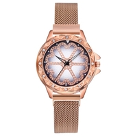 Montre-bracelet à cadran en forme de fleur en cristal avec montre à bracelet magnétique