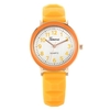 Montre-bracelet de quartz de montre de femmes de quartz Montre-bracelet femelle occasionnelle
