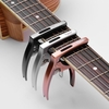 Orphee Q5 Capo de guitare multifonction 3 en 1 + 5 médiators en plastique en forme de triangle