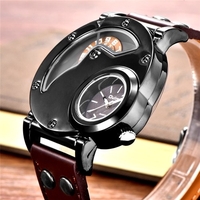 Oulm Montre Deux fuseaux horaires Homme Montres à quartz Marque Bracelet de cuir de luxe Bracelet de sport avec deux mouvements Horloge masculine Relogio Masculino (Blanc)