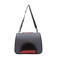 Portable Pet Cats Dogs Carrier Cat Dog Pet Travel Bag Conçu pour Voyage Randonnée Marcher en plein air pour un poids inférieur à 4 kg