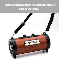 Portable sans fil Standable extérieur Subwoofer BT Haut-parleur téléphone portable Stand Stéréo Haut-parleur boîte avec bandoulière