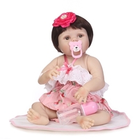 Reborn Baby Girl Poupée 22 pouces en silicone souple pleine longueur en vinyle corps Lifelike poupée