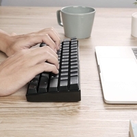 RK61 BT et clavier filaire double Mode rétro-éclairage jaune Mini clavier mécanique 61 touches pour téléphone / tablette noir avec interrupteurs bleus OUTEMU